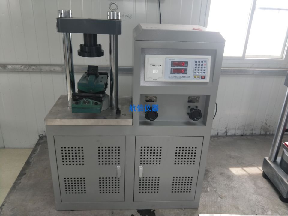 電液式抗折抗壓試驗機 SYE-300(圖1) 電液式抗折抗壓試驗機 SYE-300(圖1)