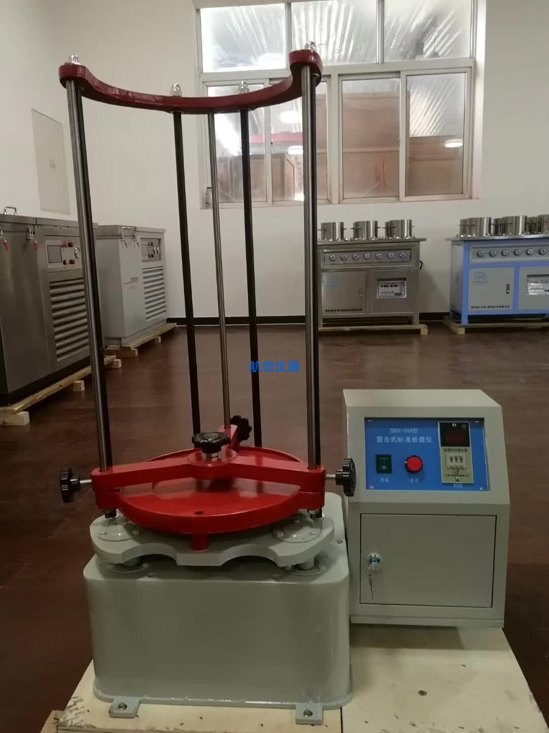 頂擊式標準振篩機使用步驟(圖1) 頂擊式標準振篩機