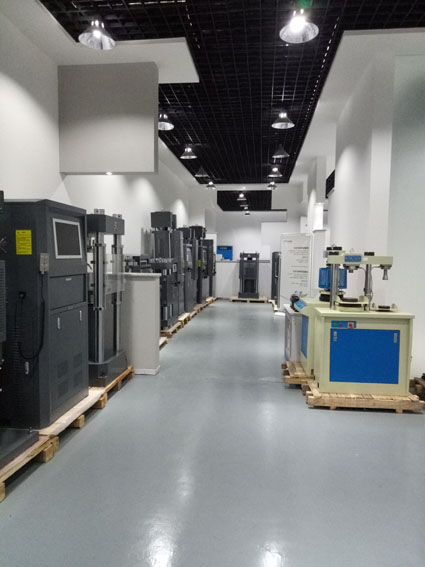 **材料試驗(yàn)機(jī)展示展廳(圖1) 材料試驗(yàn)機(jī)展廳