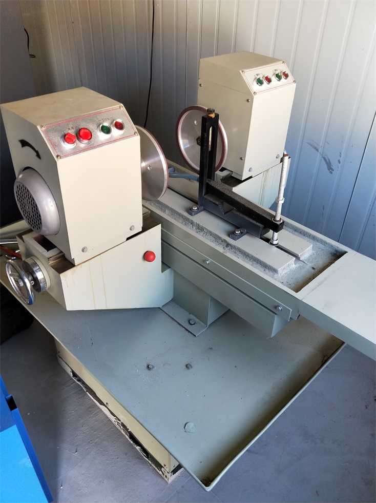 雙端面磨平機(jī)(圖2) 雙端面磨平機(jī).jpg