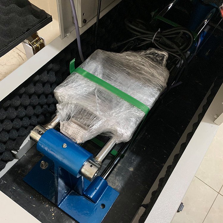 ZS-20H新標(biāo)準(zhǔn)水泥膠砂振實(shí)臺(圖5) ZS-20H新標(biāo)準(zhǔn)水泥膠砂振實(shí)臺(圖5)